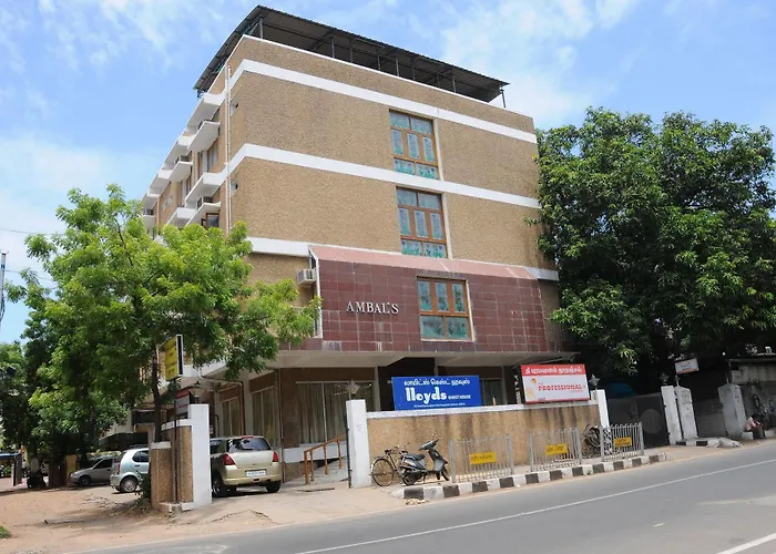 Lloyds Serviced Apartments, Near Music Academy